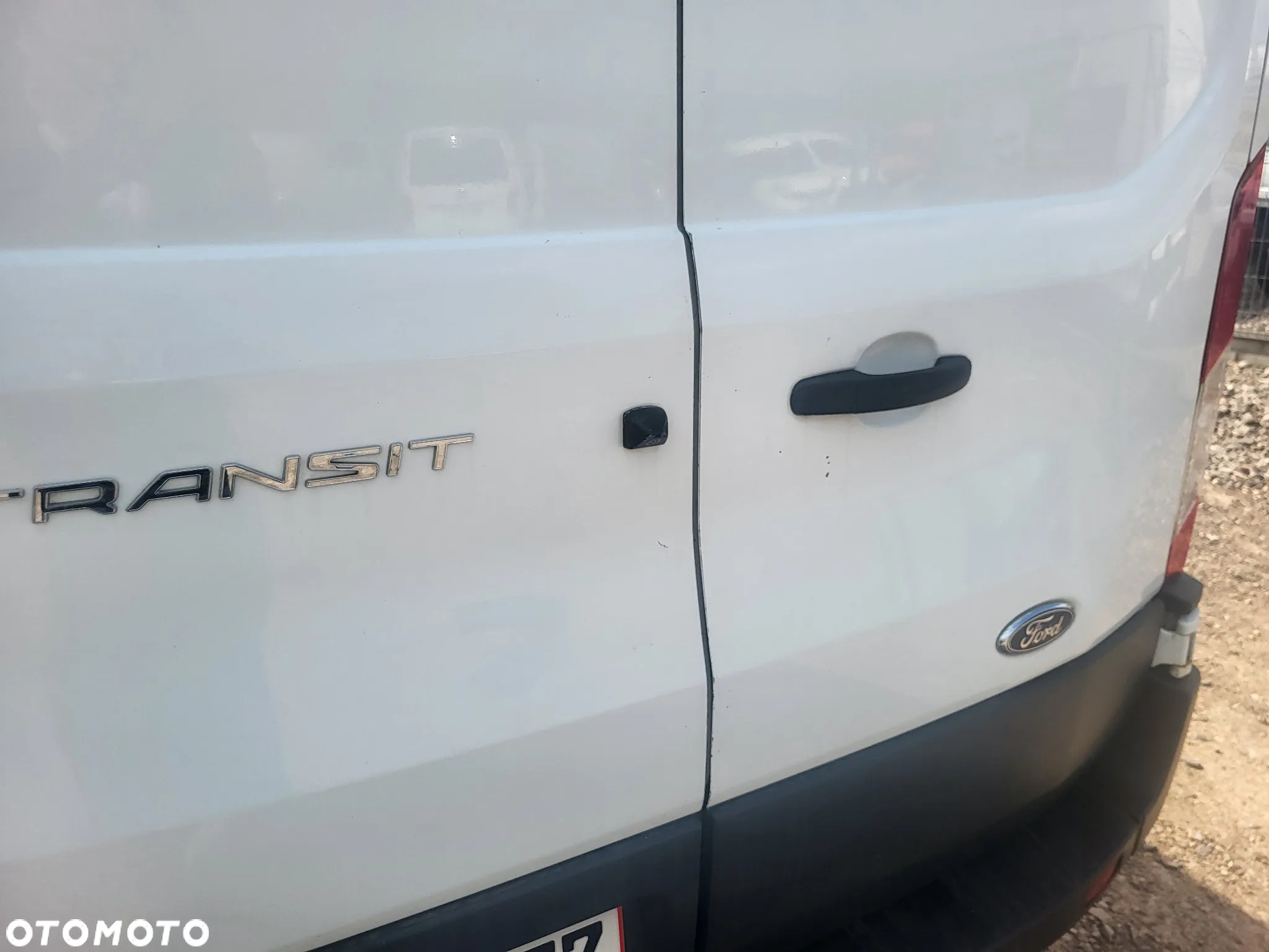 Ford Transit - 10
