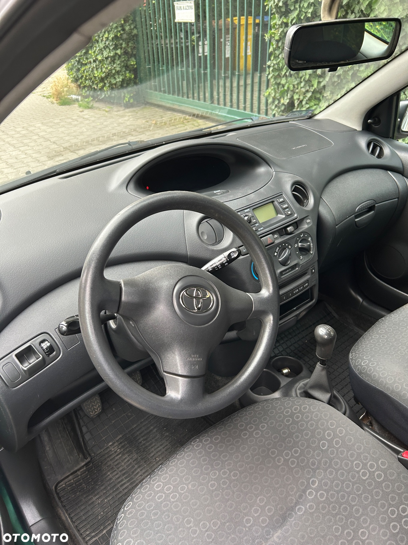 Toyota Yaris 1.3 Terra - 16