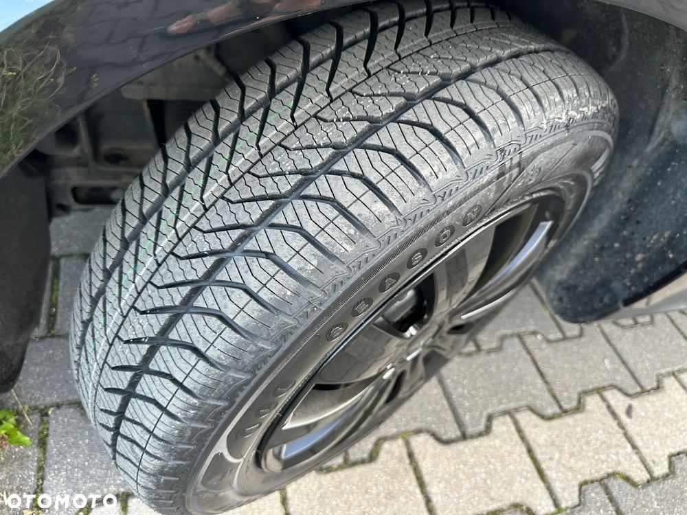 Mercedes-Benz Klasa A 150 Elegance Edition 10 - 7