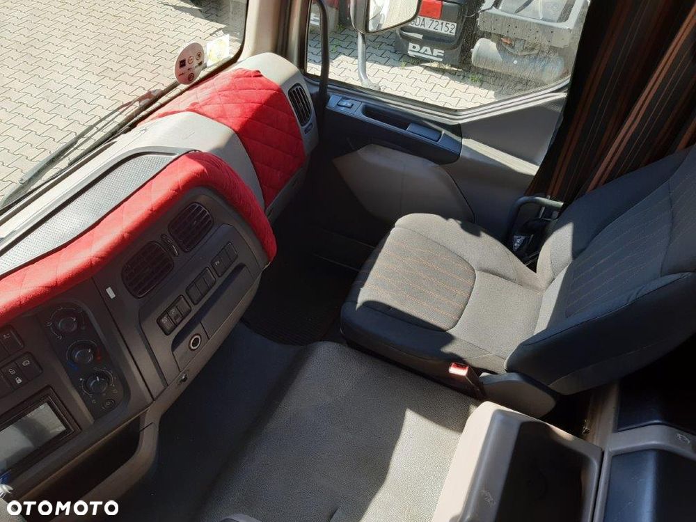 DAF LF 260 KONTENER STOCK (32837) - 14