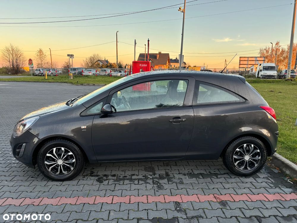 Opel Corsa 1.4 16V Energy - 3