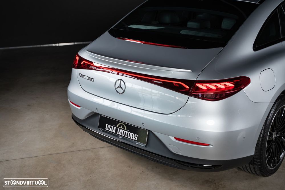 Mercedes-Benz EQE 300 Edition Electric Art - 9