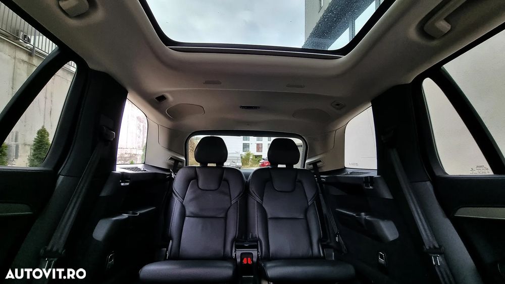 Volvo XC 90 D5 AWD Geartronic Inscription - 8