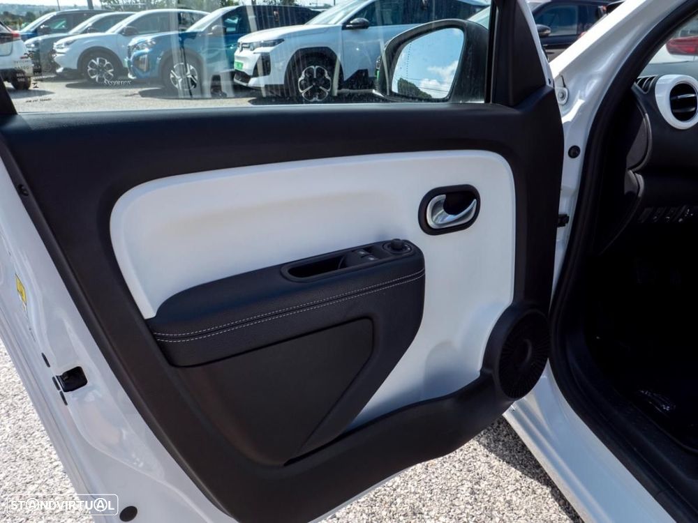 Renault Twingo E-Tech. 22 Techno - 19