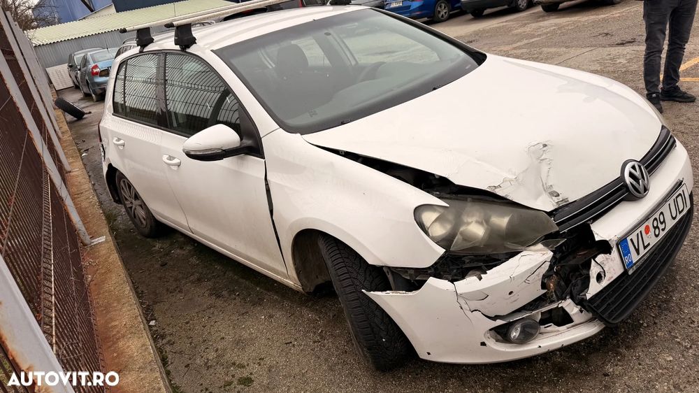 Volkswagen Golf 1.6 TDI DPF BMT Trendline - 3