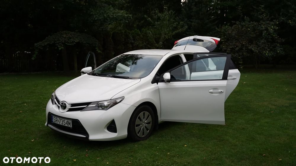 Toyota Auris 1.33 VVT-i Premium - 7