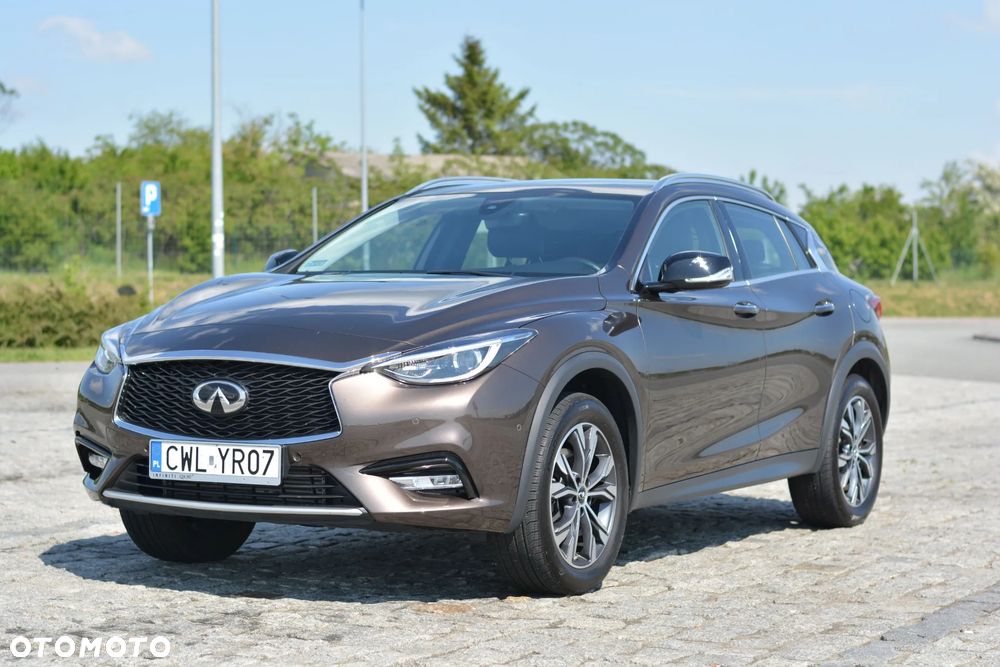 Infiniti QX - 2