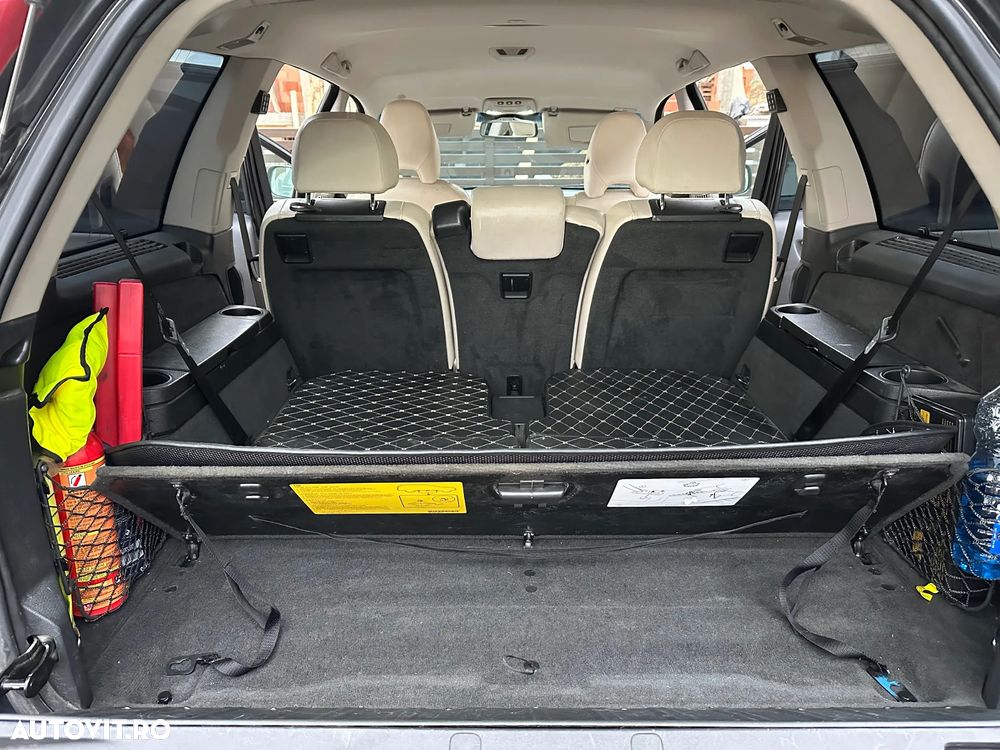 Volvo XC 90 D5 AWD Geartronic Momentum - 13