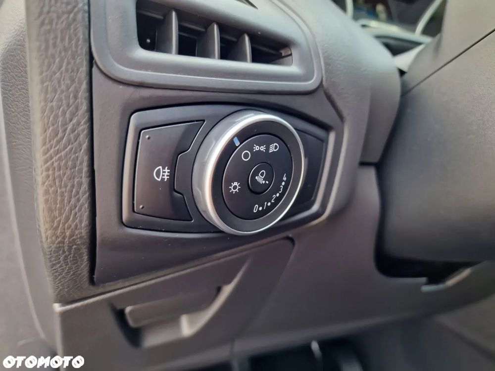 Ford Focus 1.0 EcoBoost SYNC Edition ASS - 10