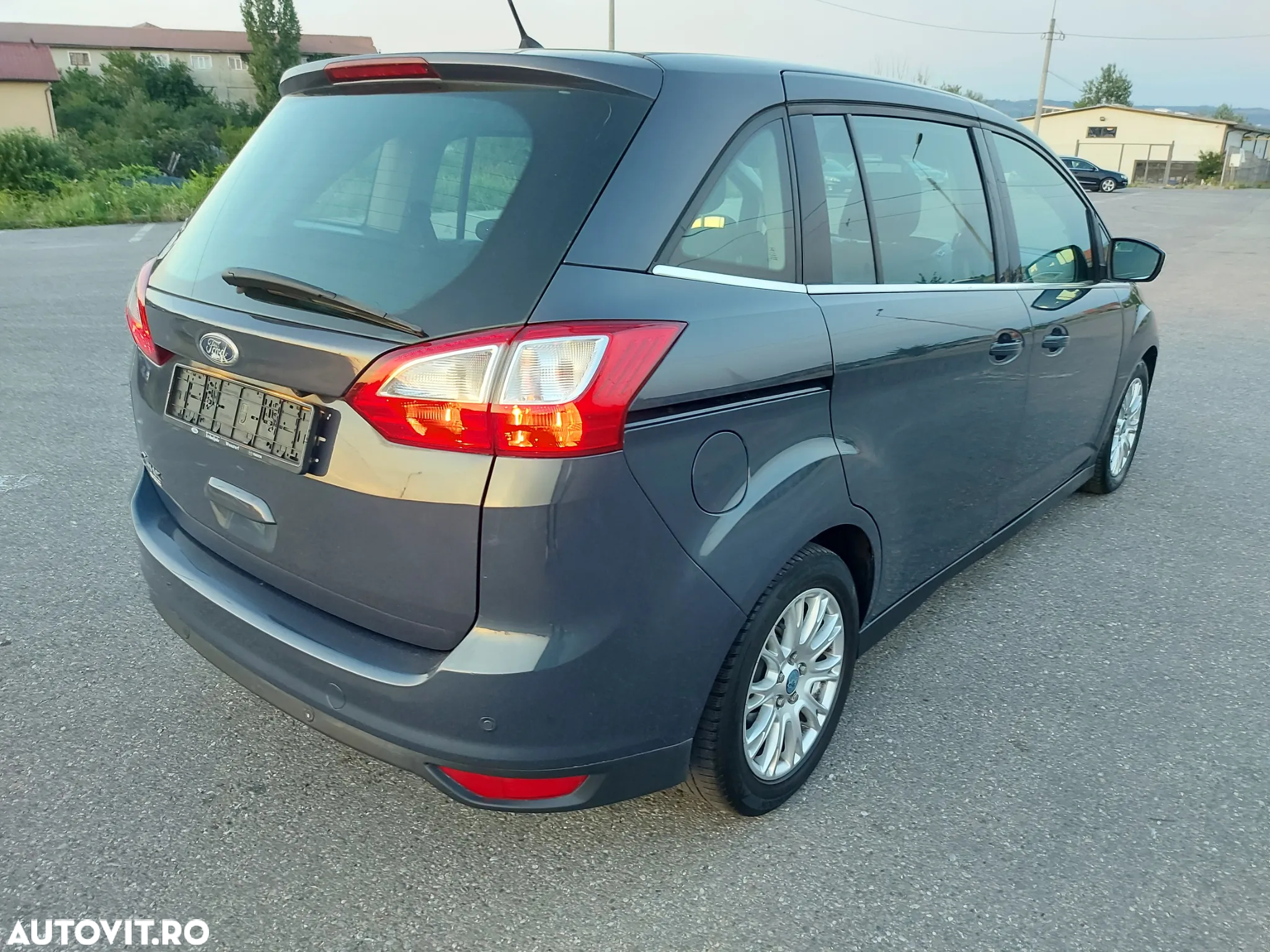 Ford Grand C-Max - 5