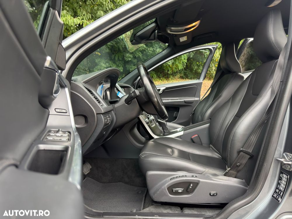 Volvo XC 60 D4 Geartronic Summum - 27