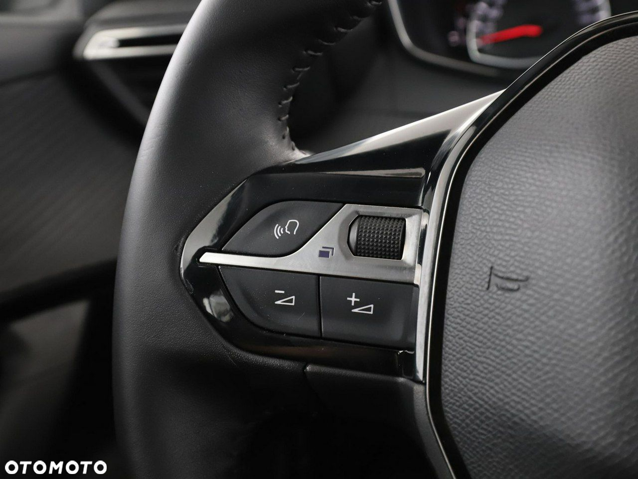 Peugeot 2008 PureTech 100 Stop&Start Active Pack - 33