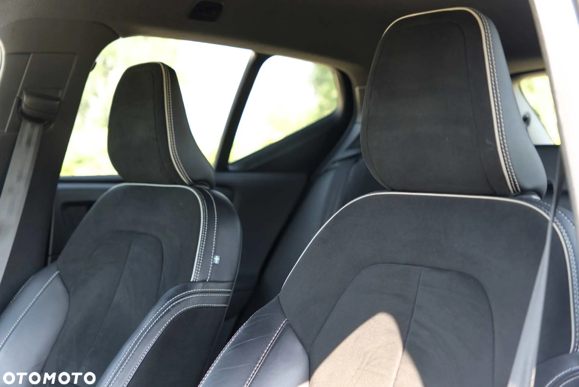 Volvo XC 40 T5 Plug-In Hybrid R-Design - 8