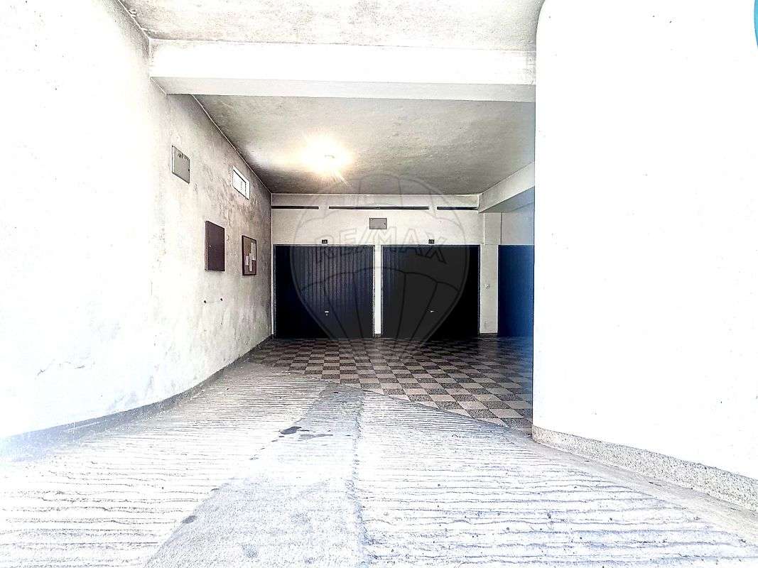 Garagem  para venda - Grande imagem: 3/14