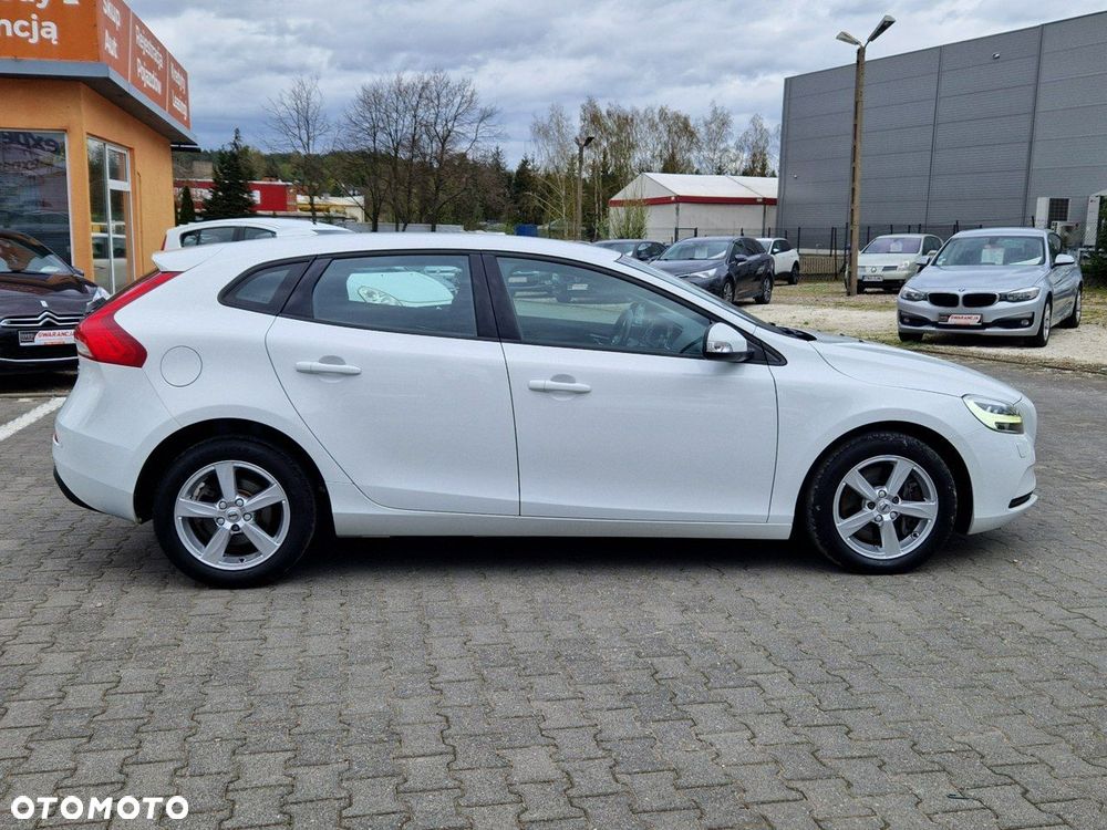 Volvo V40 D2 Drive-E Kinetic - 9