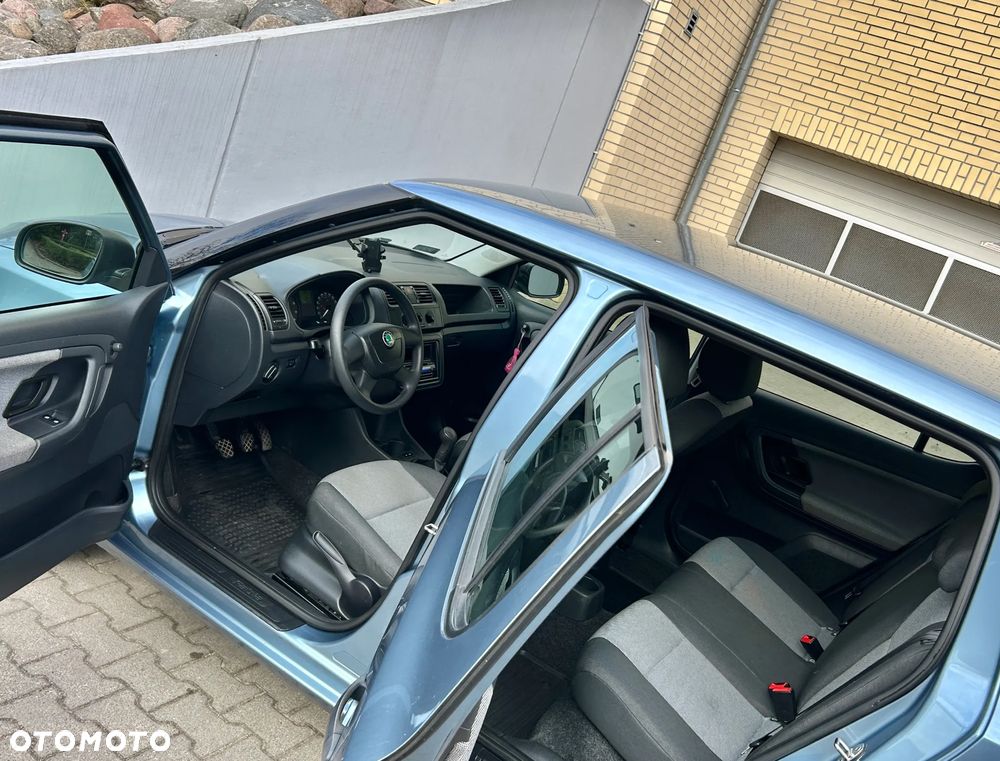 Skoda Fabia - 4
