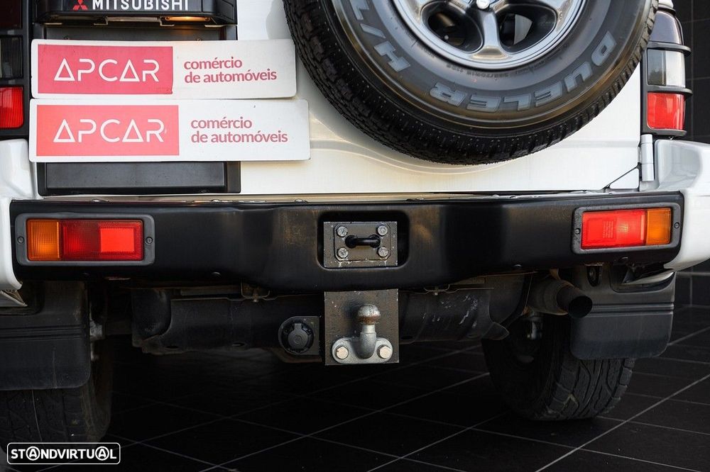 Mitsubishi Pajero 2.8 TD GLS - 16