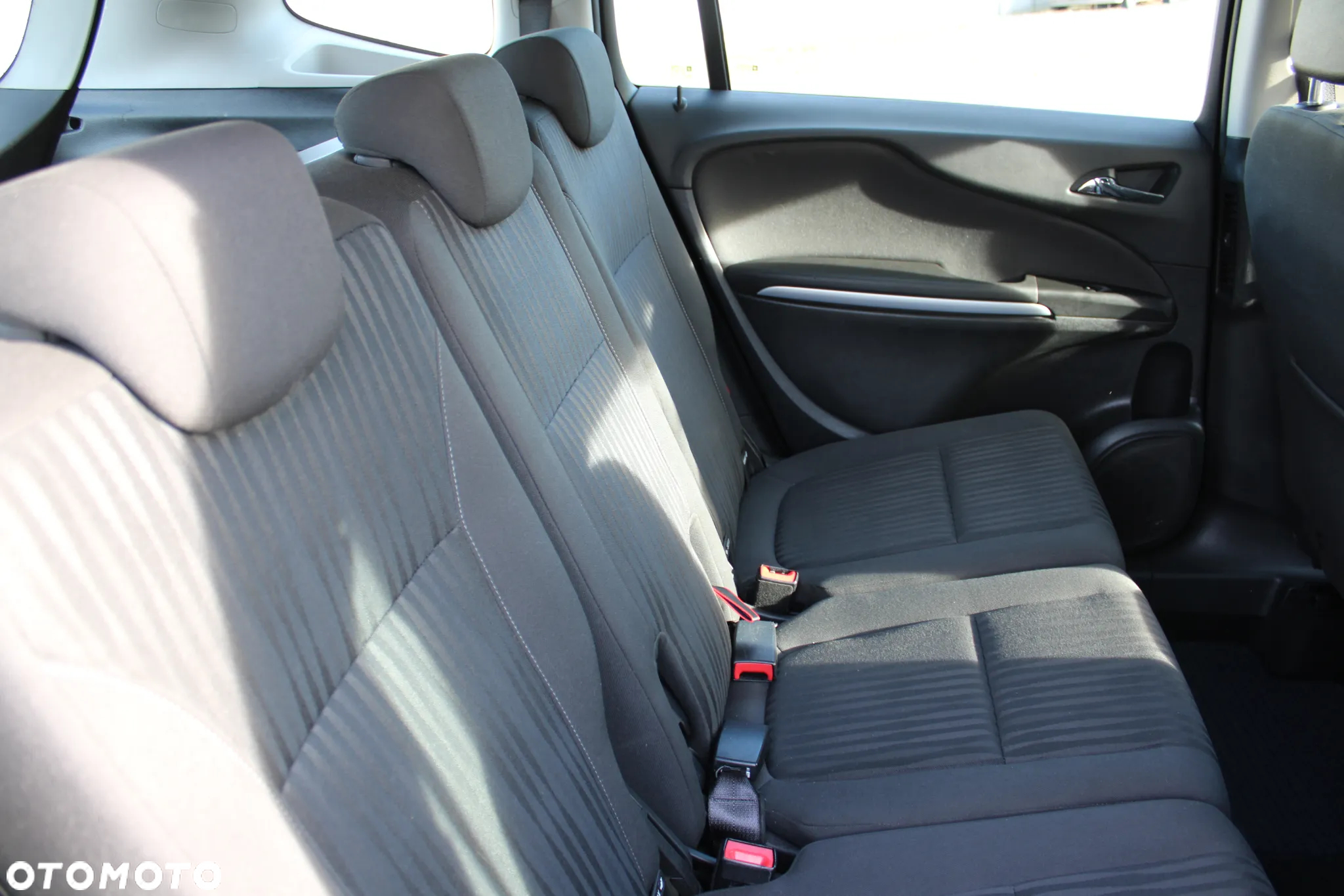Opel Zafira - 18