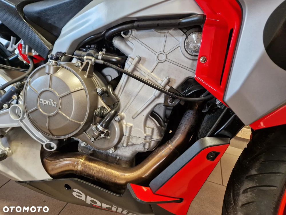 Aprilia Tuono - 22