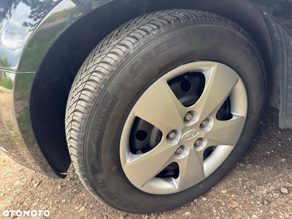 Kia Ceed - 23