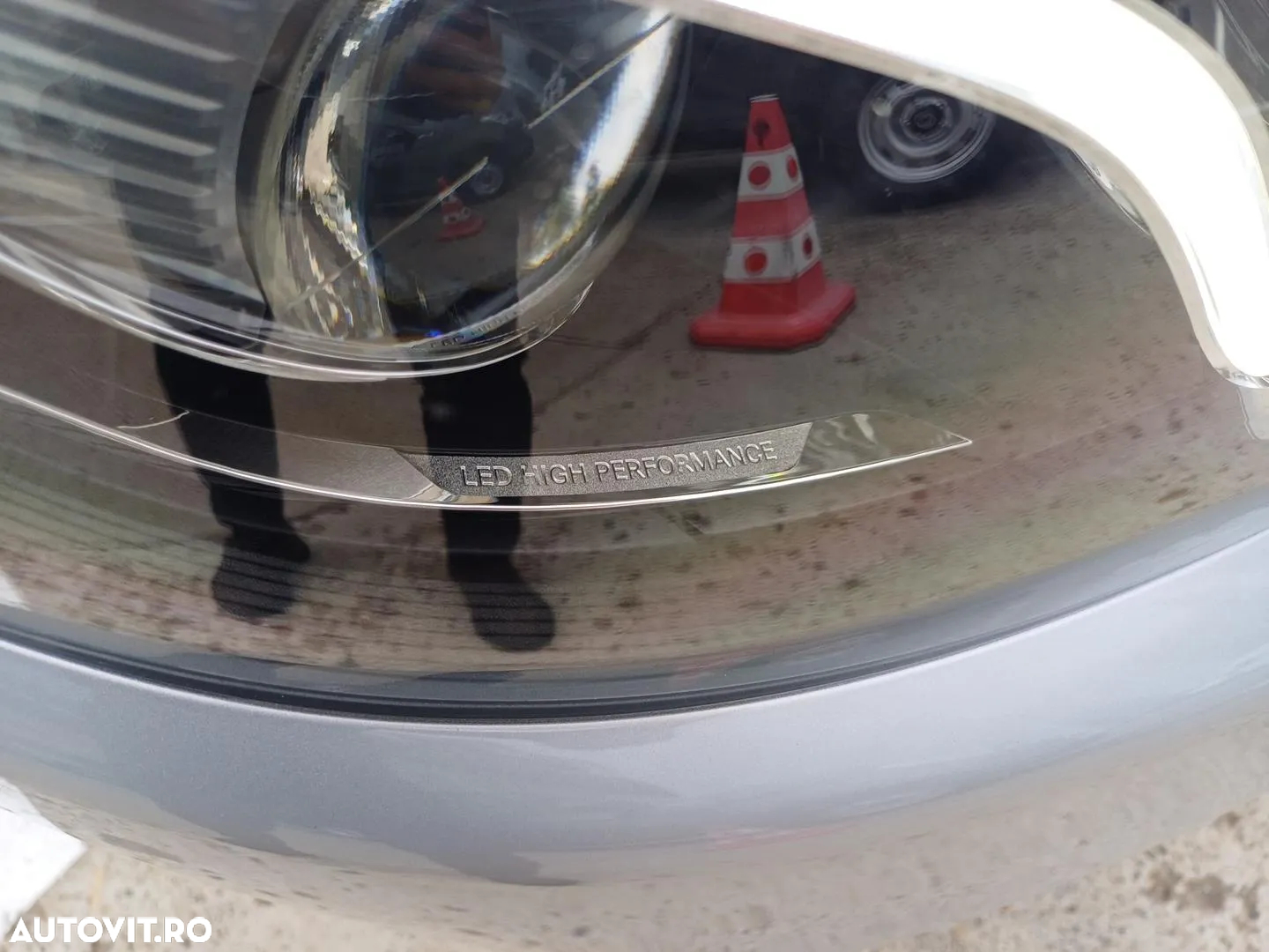 Mercedes-Benz E 200 9G-TRONIC Exclusive - 26