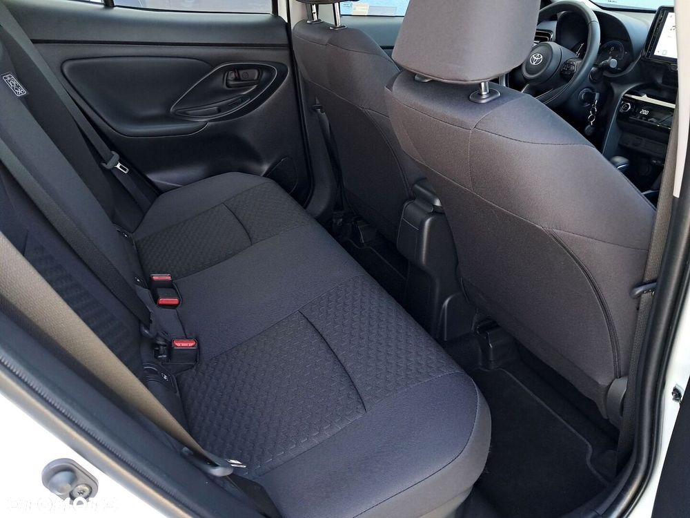 Toyota Yaris Cross Hybrid 1.5 Comfort - 11