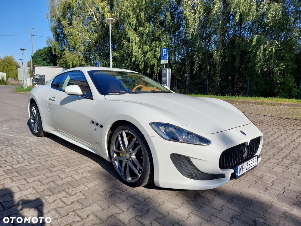 Maserati GranTurismo Sport - 5