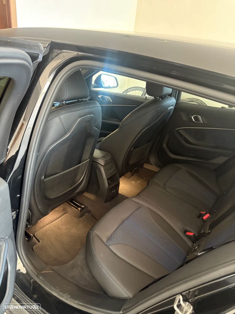 BMW 116 d Pack Desportivo M - 5