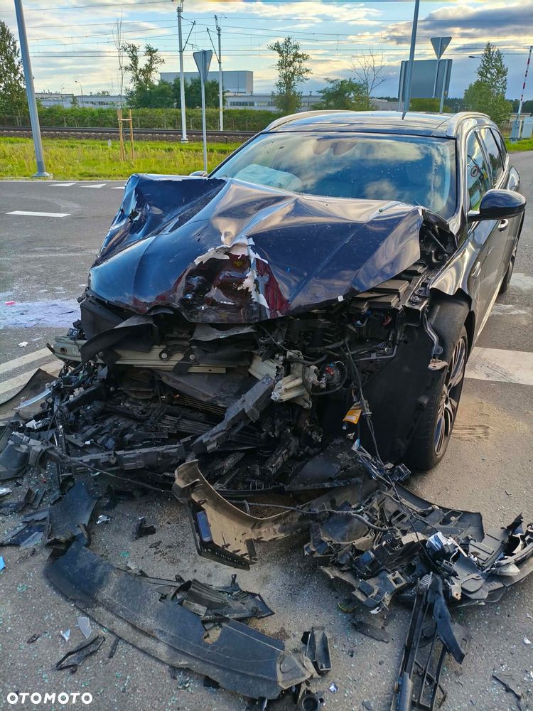 Renault Talisman TCe 225 EDC GPF INITIALE PARIS - 2