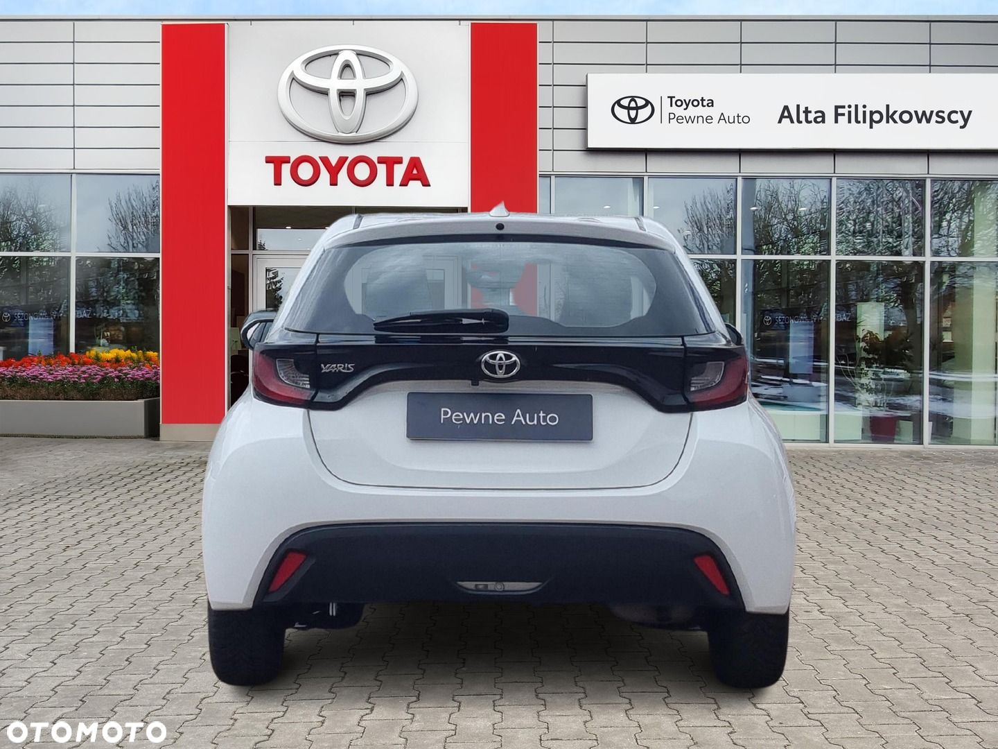 Toyota Yaris - 9