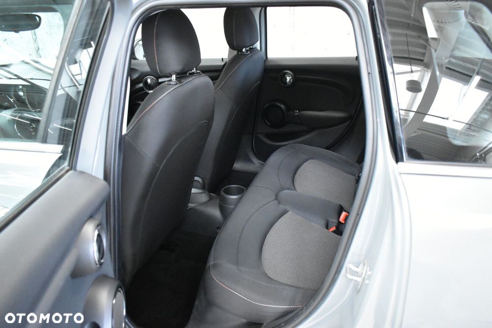 MINI Cooper - 19