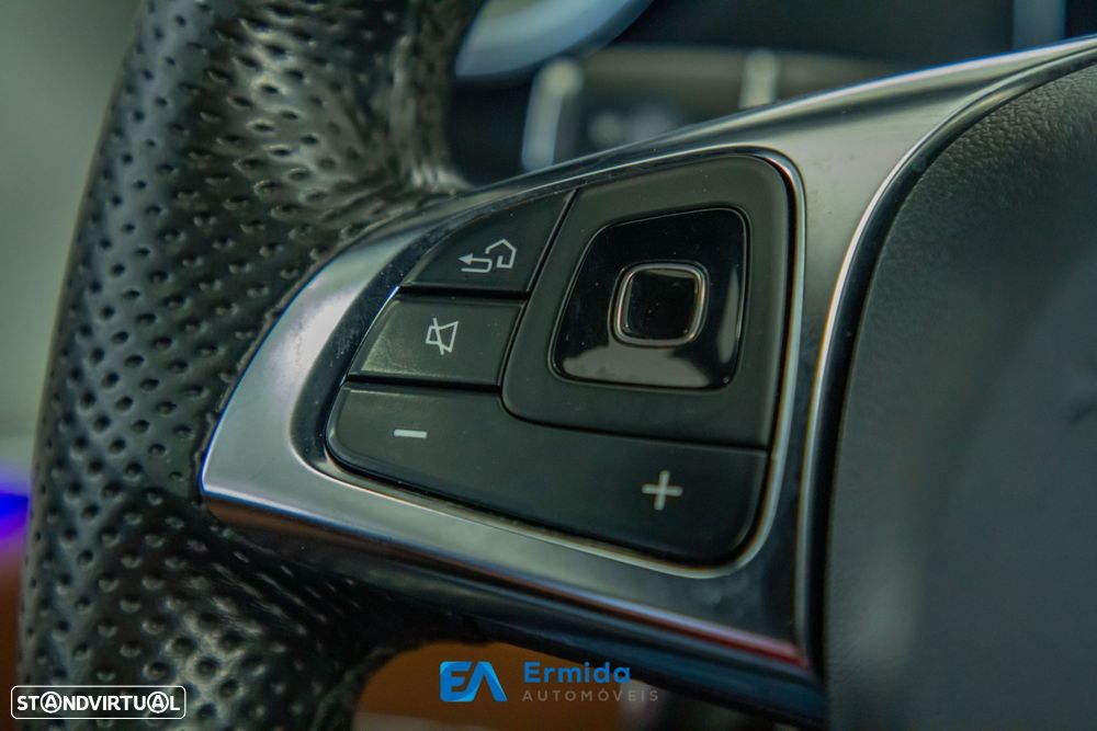 Mercedes-Benz E 220 d AMG - 41