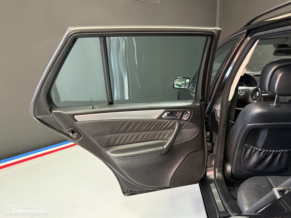 Mercedes-Benz C 220 CDI Avantgarde DPF - 30