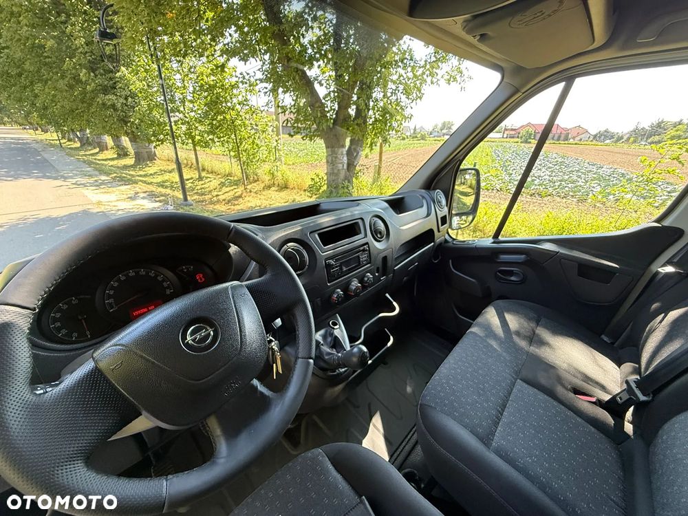 Opel Movano - 12