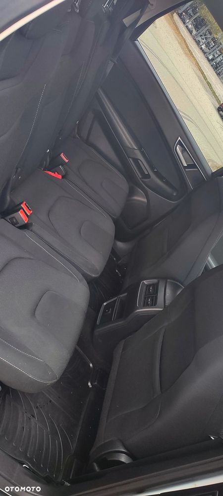Ford S-Max 2.0 TDCi Titanium PowerShift - 12