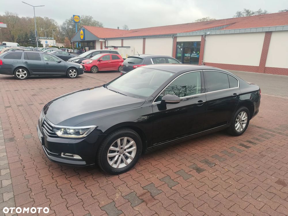 Volkswagen Passat 2.0 TDI BMT Comfortline DSG - 1