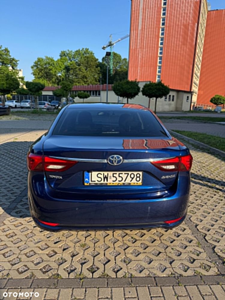 Toyota Avensis 1.6 D-4D Active - 9
