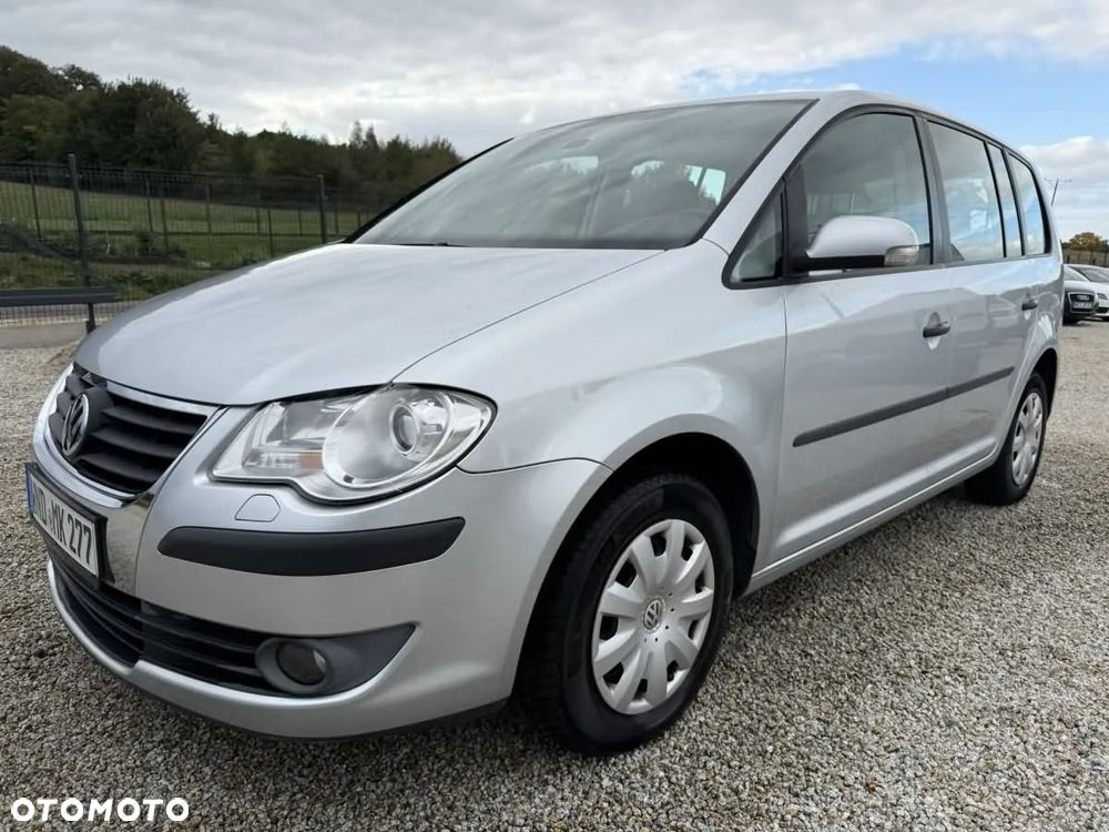 Volkswagen Touran 1.9 TDI DPF Conceptline - 11