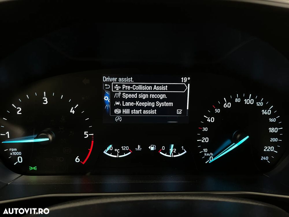 Ford Focus 1.5 EcoBlue Titanium - 20