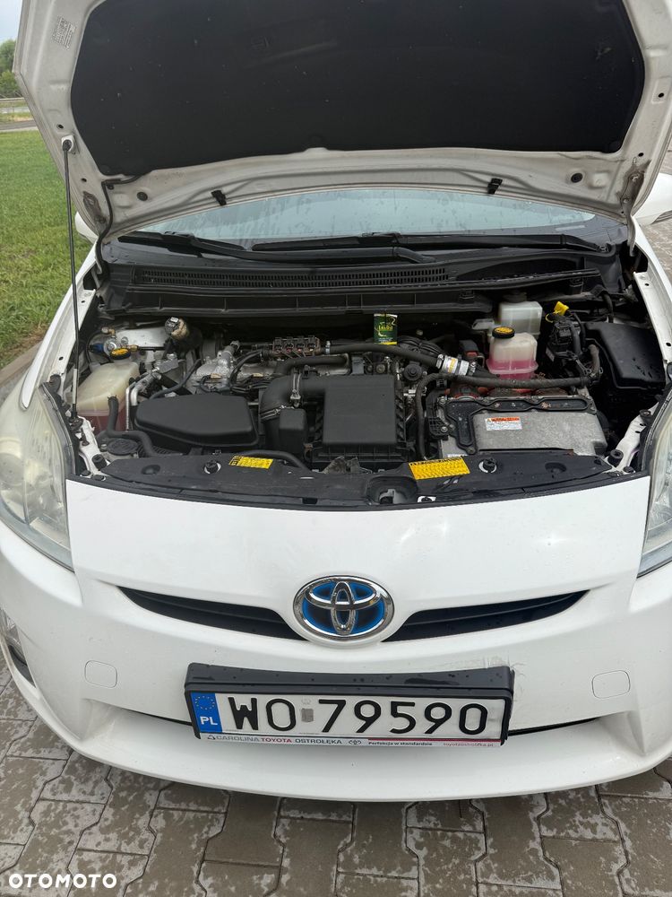 Toyota Prius - 5