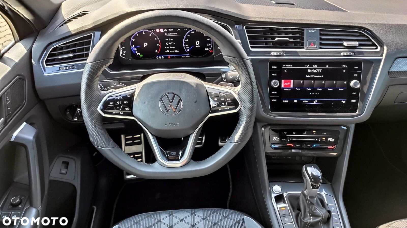 Volkswagen Tiguan - 13