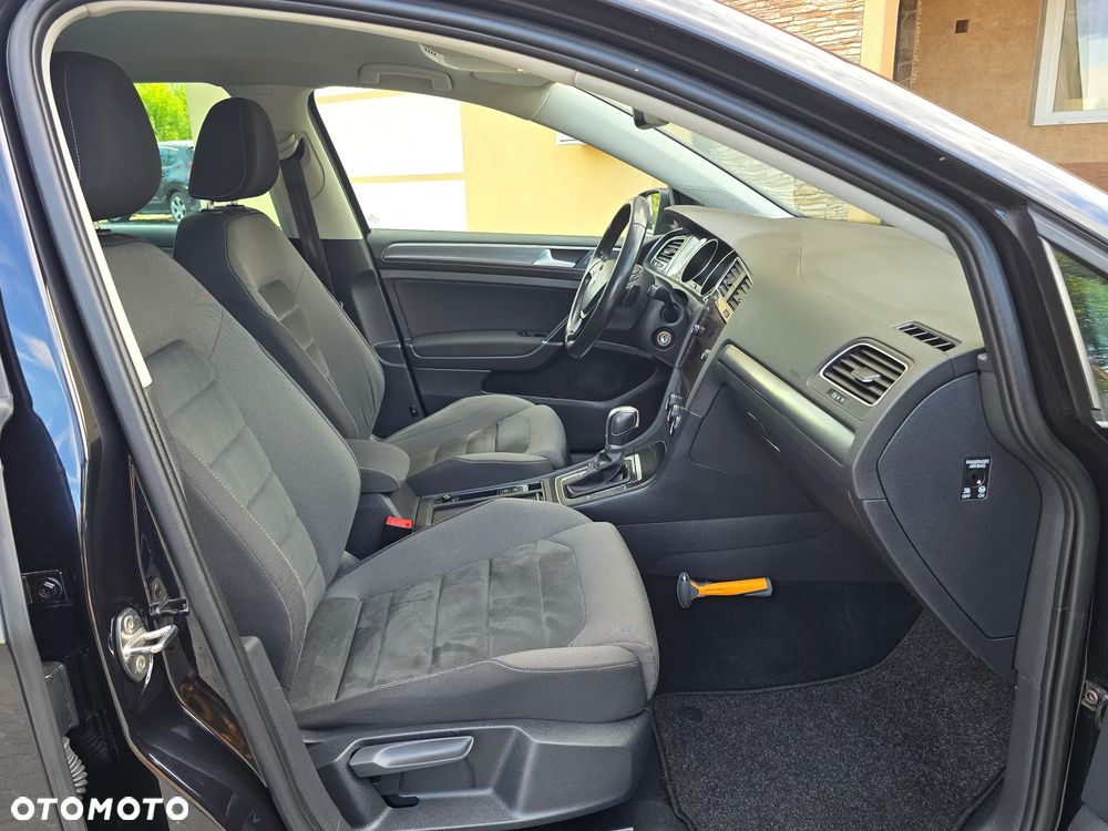 Volkswagen Golf 1.6 TDI BMT Highline DSG - 23