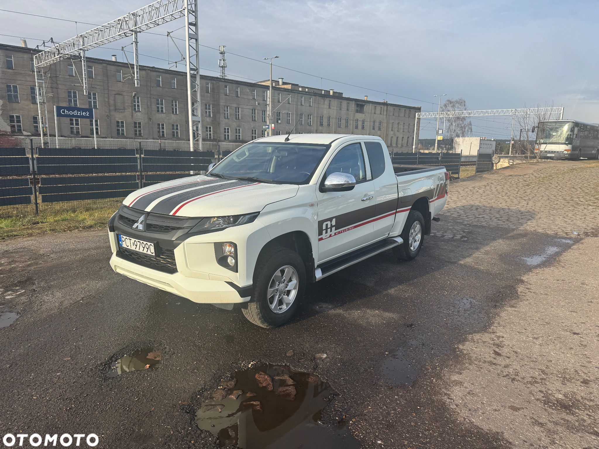 Mitsubishi L200 2.2 d DC Invite - 36