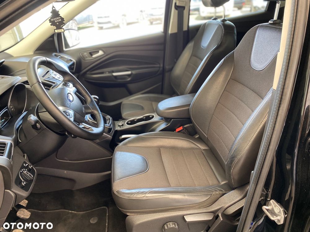 Ford Kuga 2.0 TDCi 4x4 Titanium - 10