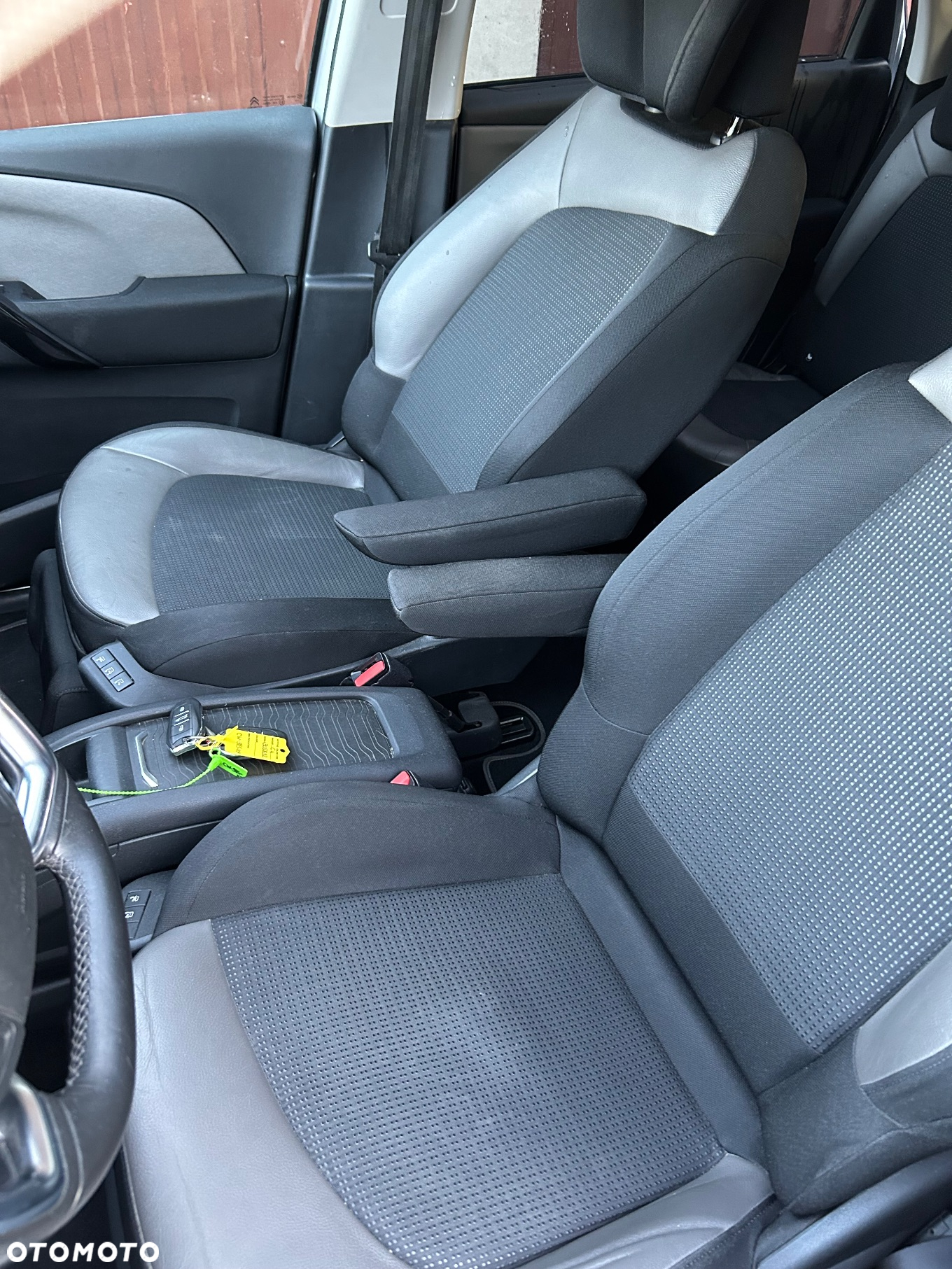 Citroën C4 Picasso BlueHDi 120 EAT6 Exclusive - 21