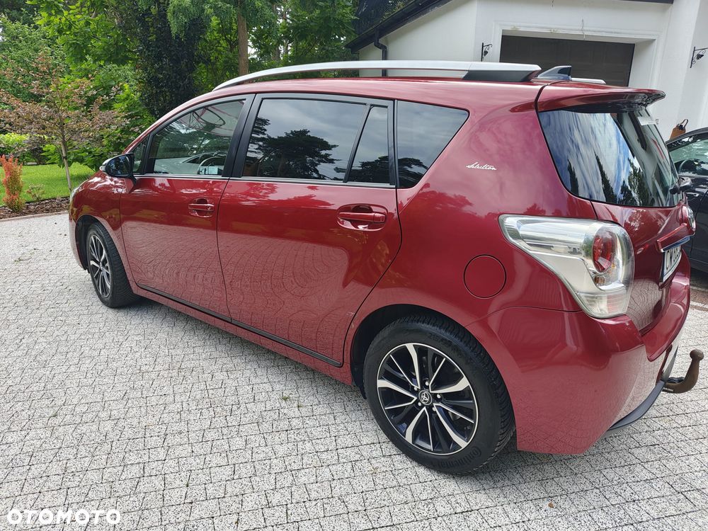 Toyota Verso - 4