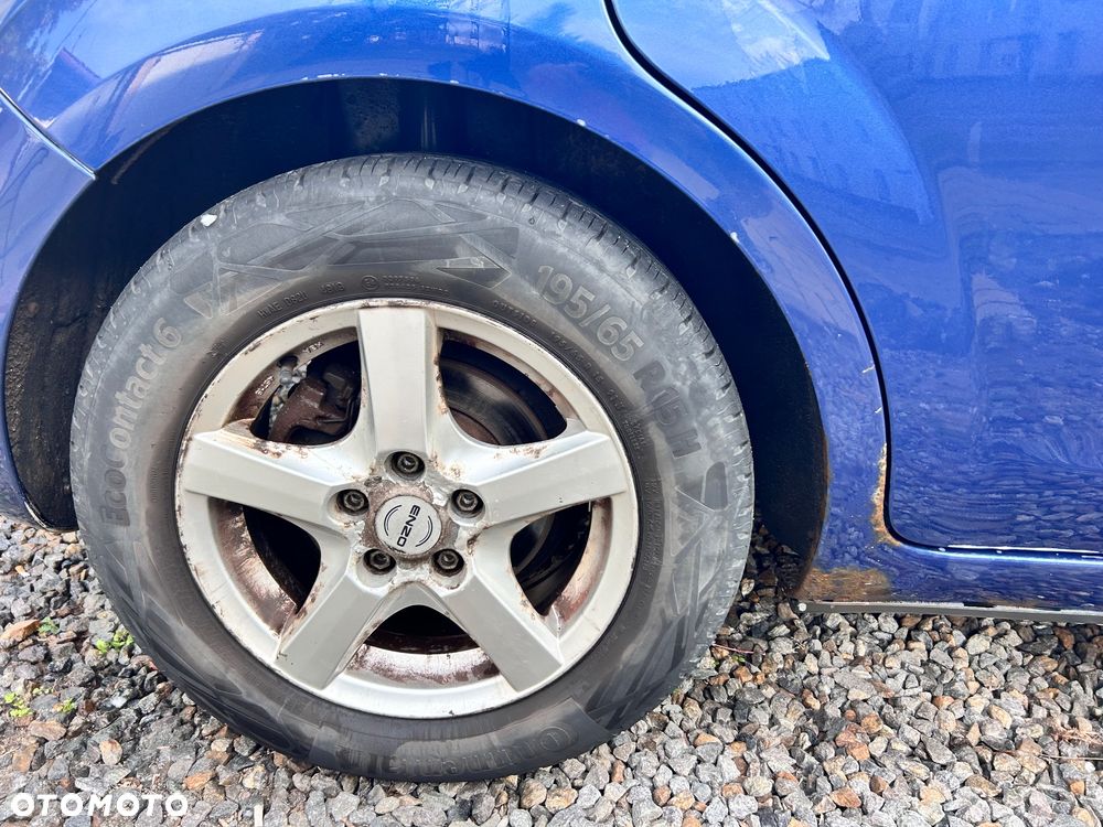 Ford Focus - 24