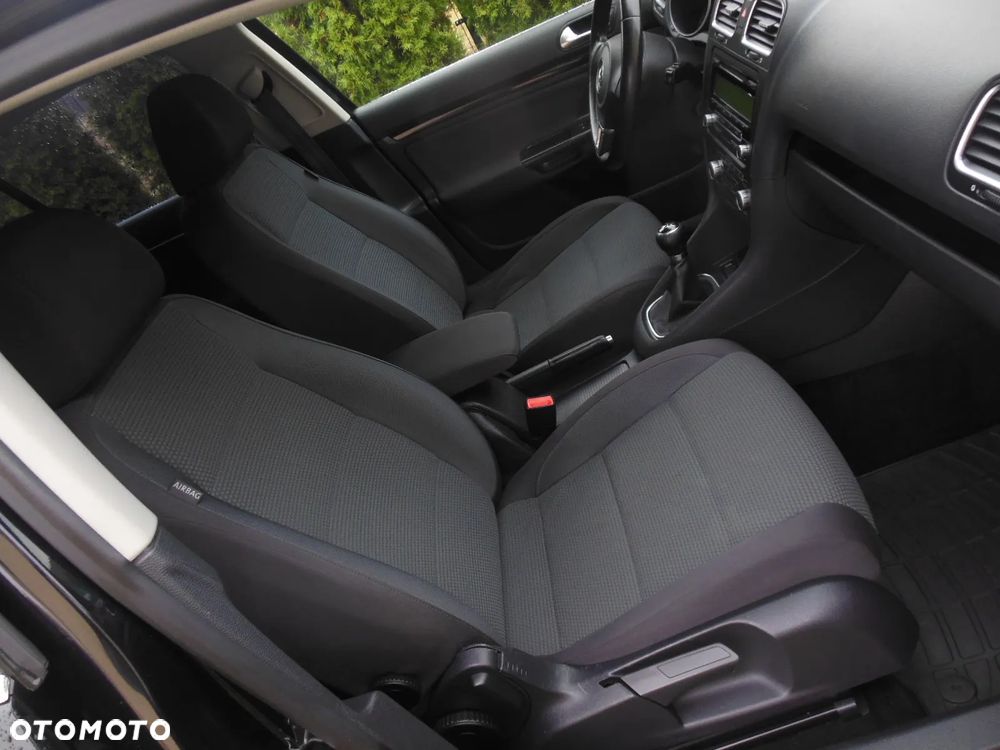 Volkswagen Golf 1.4 TSI Highline - 8