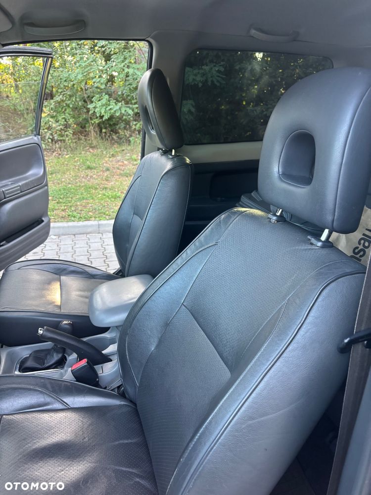 Suzuki Grand Vitara 2.0 TD Limited - 11