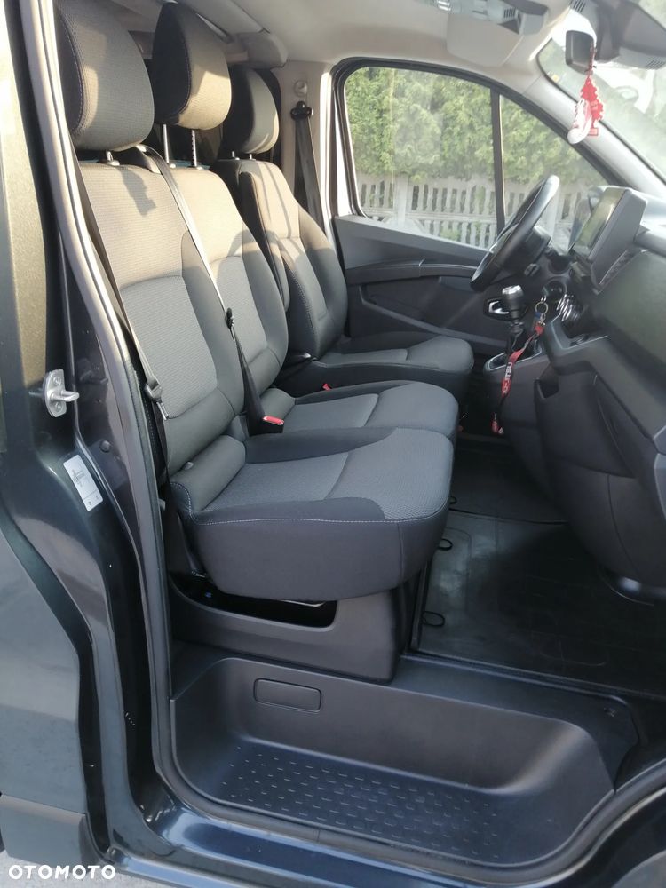 Renault Trafic 2.0 dCi Escapade - 17